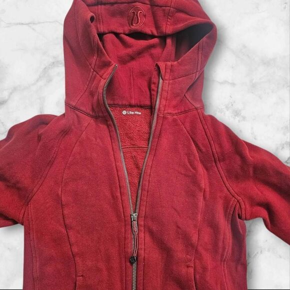 Lululemon Size 4 Red Scuba Full Zip - Picture 2 of 5